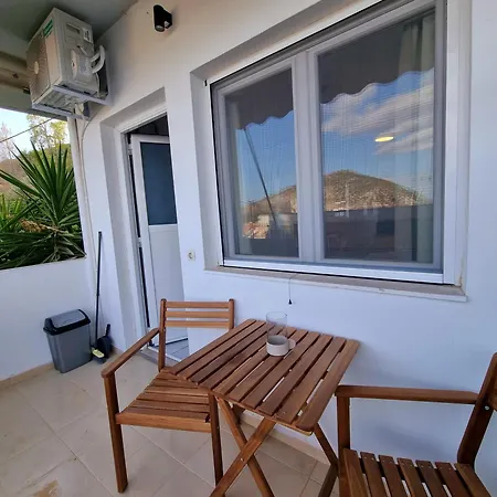At Sea - Emma Apartment