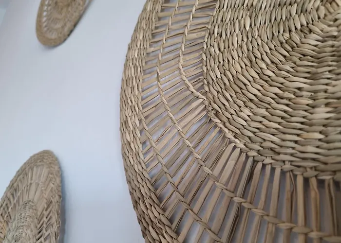 아파트 At Sea - Emma *